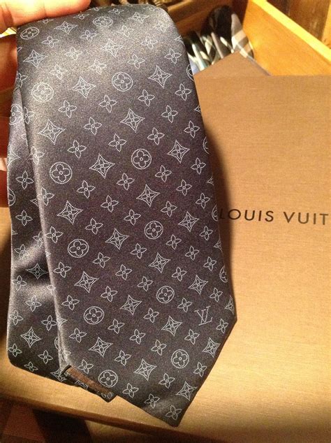 louis vuitton tie aerospcae|louis vuitton men's ties.